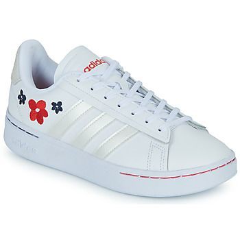 GRAND COURT ALPHA  women's Shoes (Trainers) in White