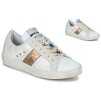 NKC167  women's Shoes (Trainers) in White