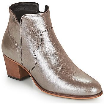 ONOR  women's Mid Boots in Silver. Sizes available:3.5,4,5,6,6.5,7,8,3