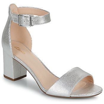 DEVA MAE  women's Sandals in Silver