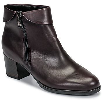 16913-67  women's Low Ankle Boots in Brown. Sizes available:7,8,5.5