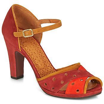 AKAI  women's Sandals in Red. Sizes available:6,8