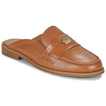 LEEDS  women's Loafers / Casual Shoes in Brown