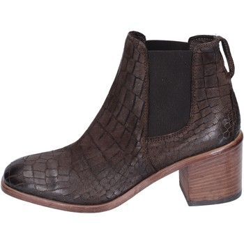 BK149  women's Low Ankle Boots in Brown
