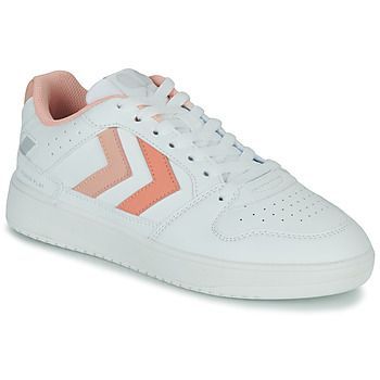 ST POWER PLAY WOMEN  women's Shoes (Trainers) in White