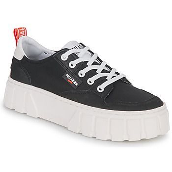 PALLATOWER LO  women's Shoes (Trainers) in Black