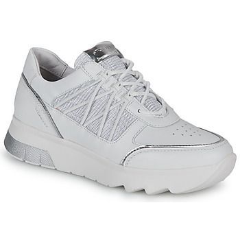 SPOCK 34  women's Shoes (Trainers) in White