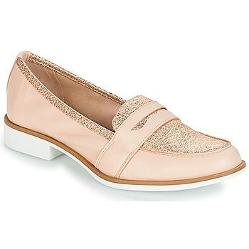 ROCKAWAY  women's Loafers / Casual Shoes in Beige. Sizes available:3.5