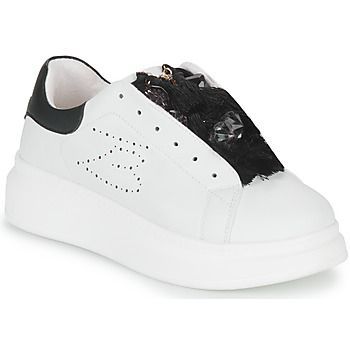 ALOE  women's Shoes (Trainers) in White