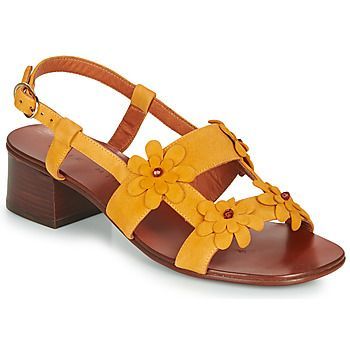 QUESIA  women's Sandals in Yellow. Sizes available:5,6,7,8,9,2