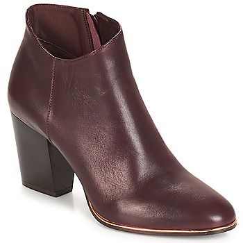 RIKA  women's Low Ankle Boots in Red
