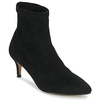 MADRUGA  women's Low Ankle Boots in Black