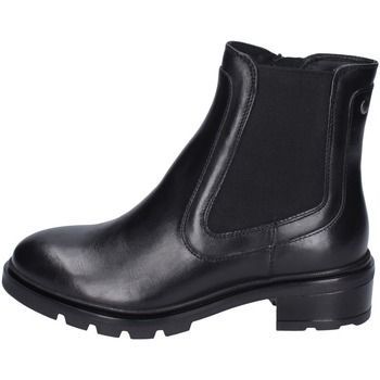 BC247  women's Low Ankle Boots in Black