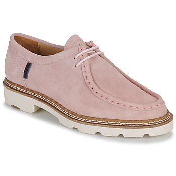 MACHA  women's Casual Shoes in Pink