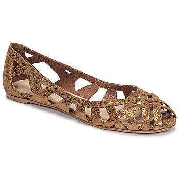 DERAY  women's Sandals in Gold. Sizes available:5