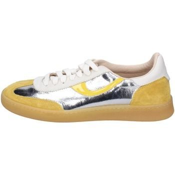 BC821 3AS420-CRV3  women's Trainers in Yellow
