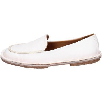 BC838 1ES473-NAC  women's Loafers / Casual Shoes in White