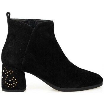D Calinda  women's Low Ankle Boots in Black