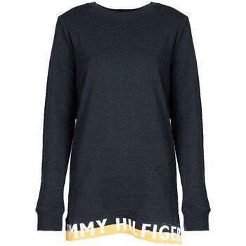 Khloe  women's Sweatshirt in Black