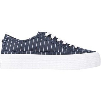 Essential  women's Shoes (Trainers) in Marine