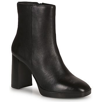 D TEULADA  women's Low Ankle Boots in Black
