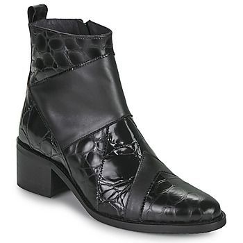 14880  women's Low Ankle Boots in Black