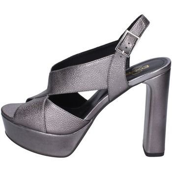 BC656  women's Sandals in Grey