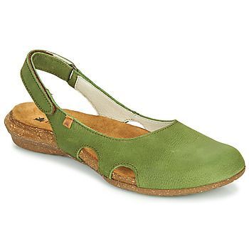 WAKATAUA  women's Sandals in Green. Sizes available:3
