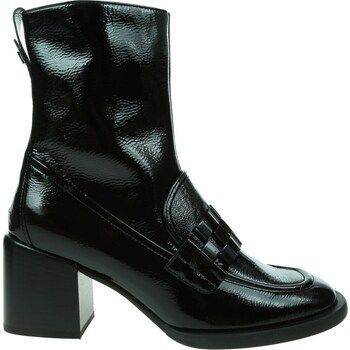 Maggie  women's Low Ankle Boots in Black