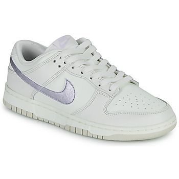 DUNK LOW  women's Shoes (Trainers) in Beige