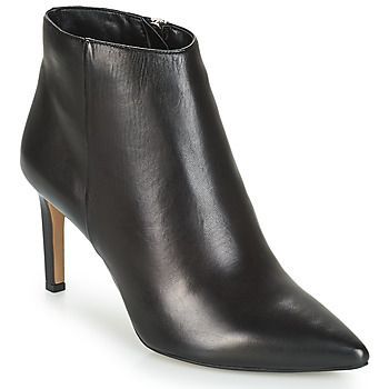 FONDLY  women's Low Ankle Boots in Black. Sizes available:6.5