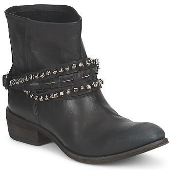 GRONI  women's Mid Boots in Black