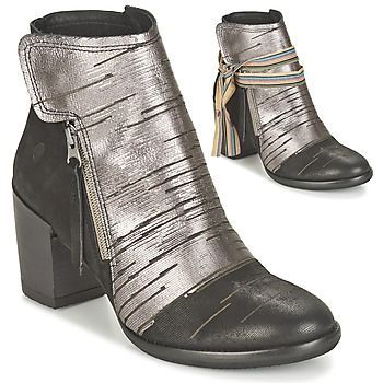 CARMEN  women's Low Ankle Boots in Silver