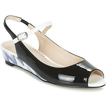 DALY  women's Sandals in Black