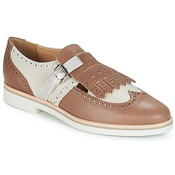 JANALEE B  women's Casual Shoes in Beige