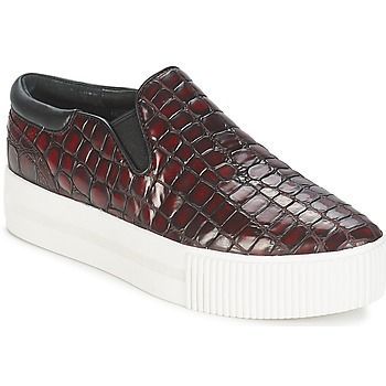 KARMA  women's Slip-ons (Shoes) in Red