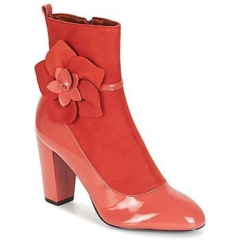 MAGDALENA  women's Low Ankle Boots in Pink