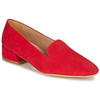 JUBBA  women's Loafers / Casual Shoes in Red