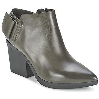 REVEBE  women's Low Boots in Grey