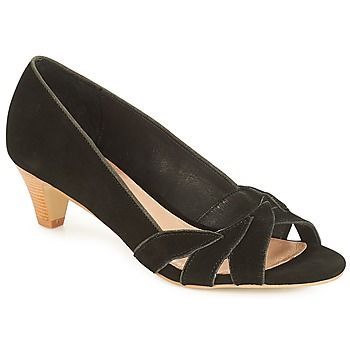 MUSIK  women's Court Shoes in Black