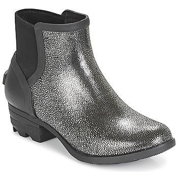 JANEY CHELSEA  women's Mid Boots in Black. Sizes available:4