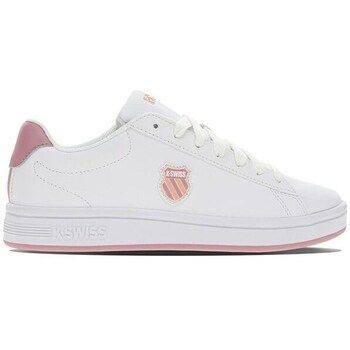 Court Shield  women's Shoes (Trainers) in White