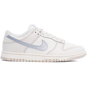Dunk Low Ess Trend  women's Shoes (Trainers) in White
