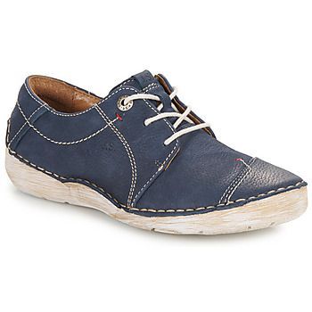 FERGEY 20  women's Shoes (Trainers) in Marine