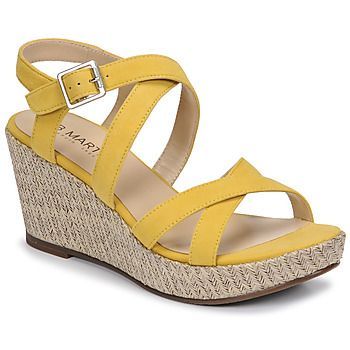 DARELO  women's Sandals in Yellow