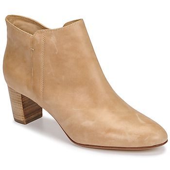 2TABADA  women's Low Ankle Boots in Brown. Sizes available:4.5,6,6.5,7.5