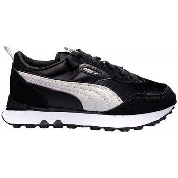 38747603  women's Shoes (Trainers) in Black