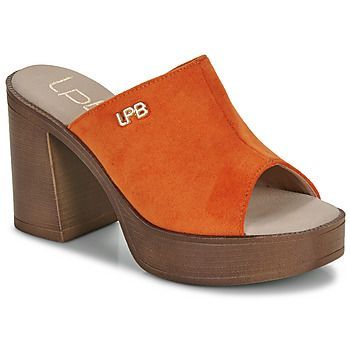 IZIA  women's Mules / Casual Shoes in Orange