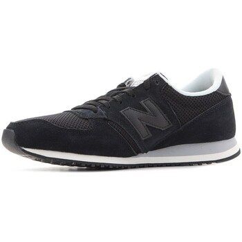 WL420NBC  women's Shoes (Trainers) in Black