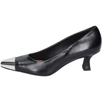 EX186  women's Court Shoes in Black